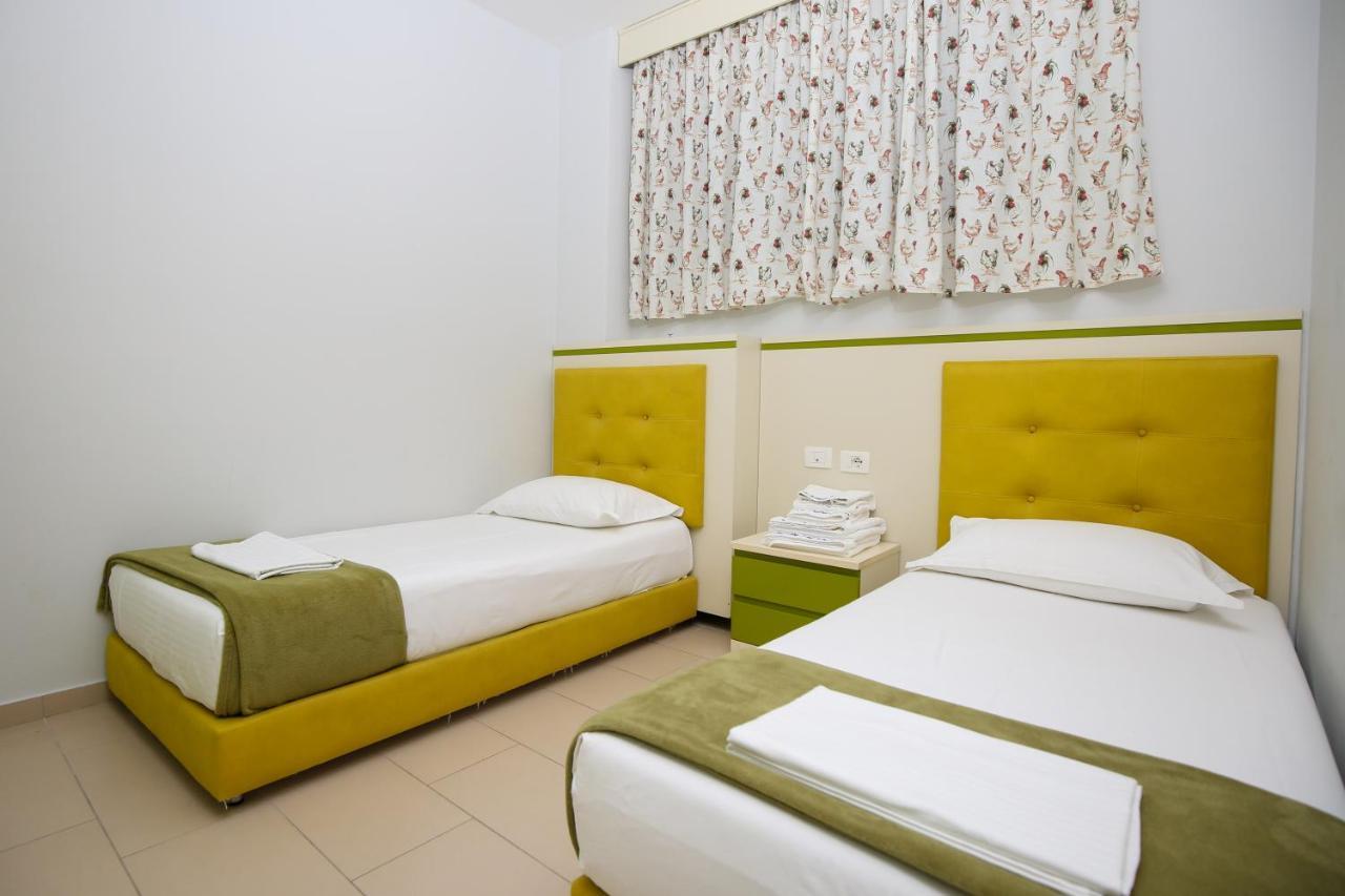 Diamond Hill Resort & Spa Vlorë エクステリア 写真