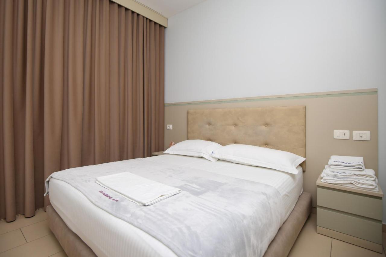 Diamond Hill Resort & Spa Vlorë エクステリア 写真