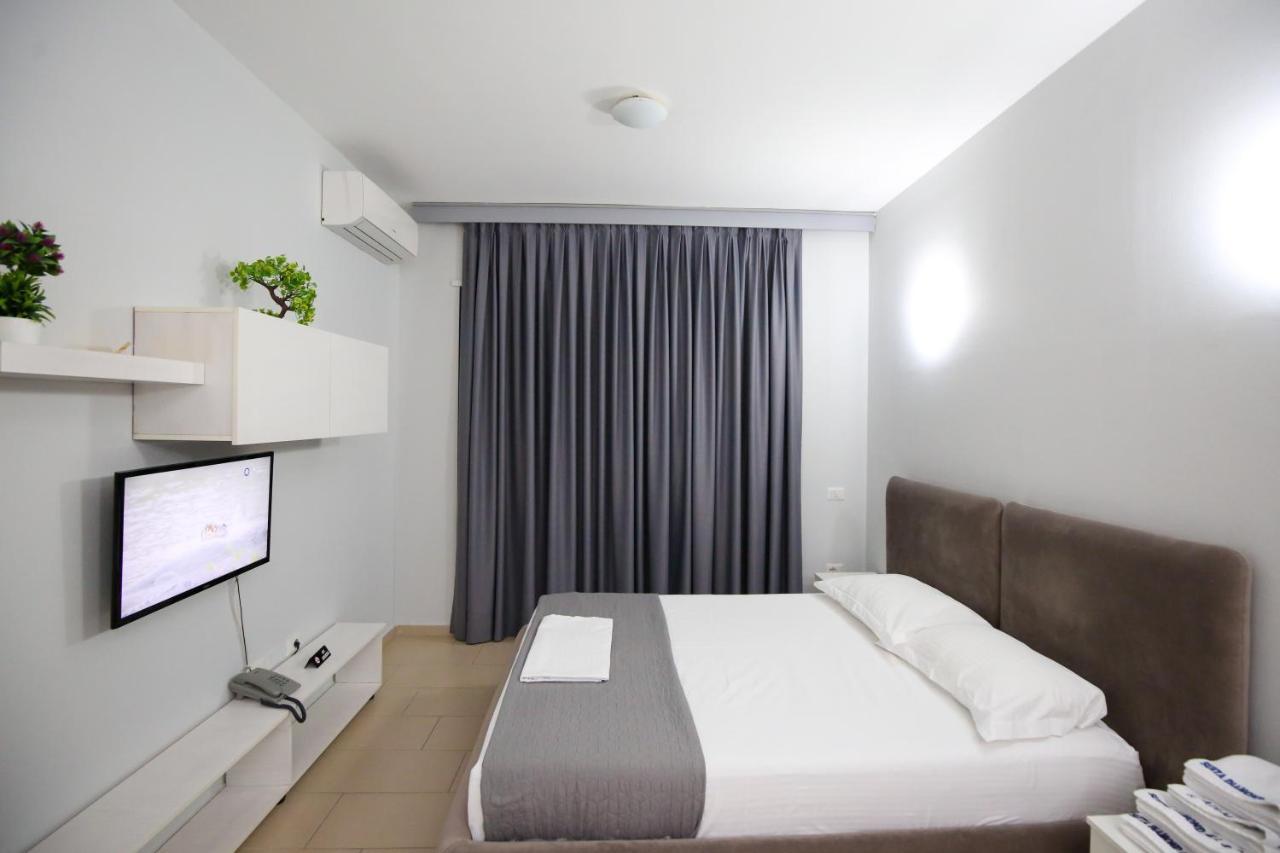Diamond Hill Resort & Spa Vlorë エクステリア 写真
