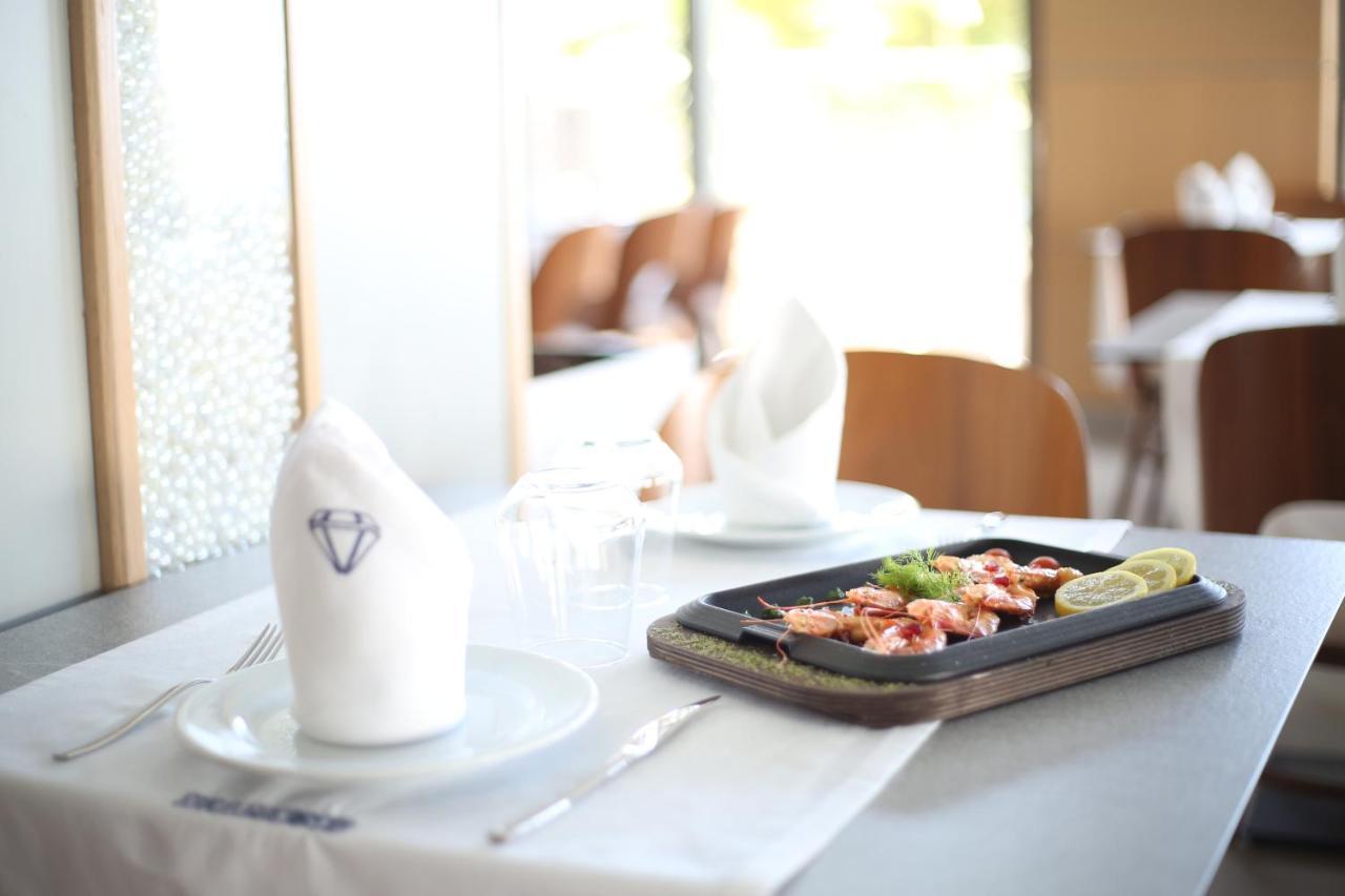 Diamond Hill Resort & Spa Vlorë エクステリア 写真