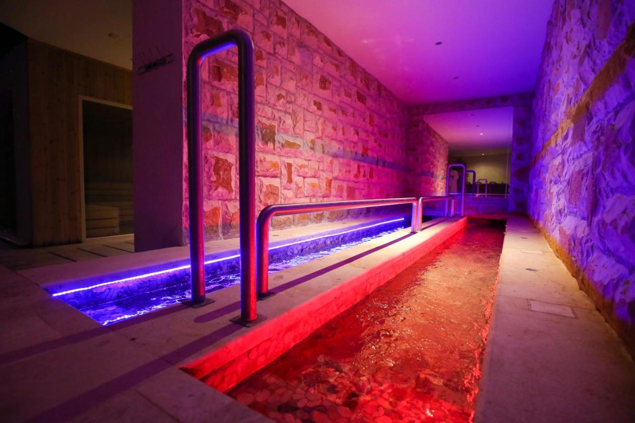 Diamond Hill Resort & Spa Vlorë エクステリア 写真