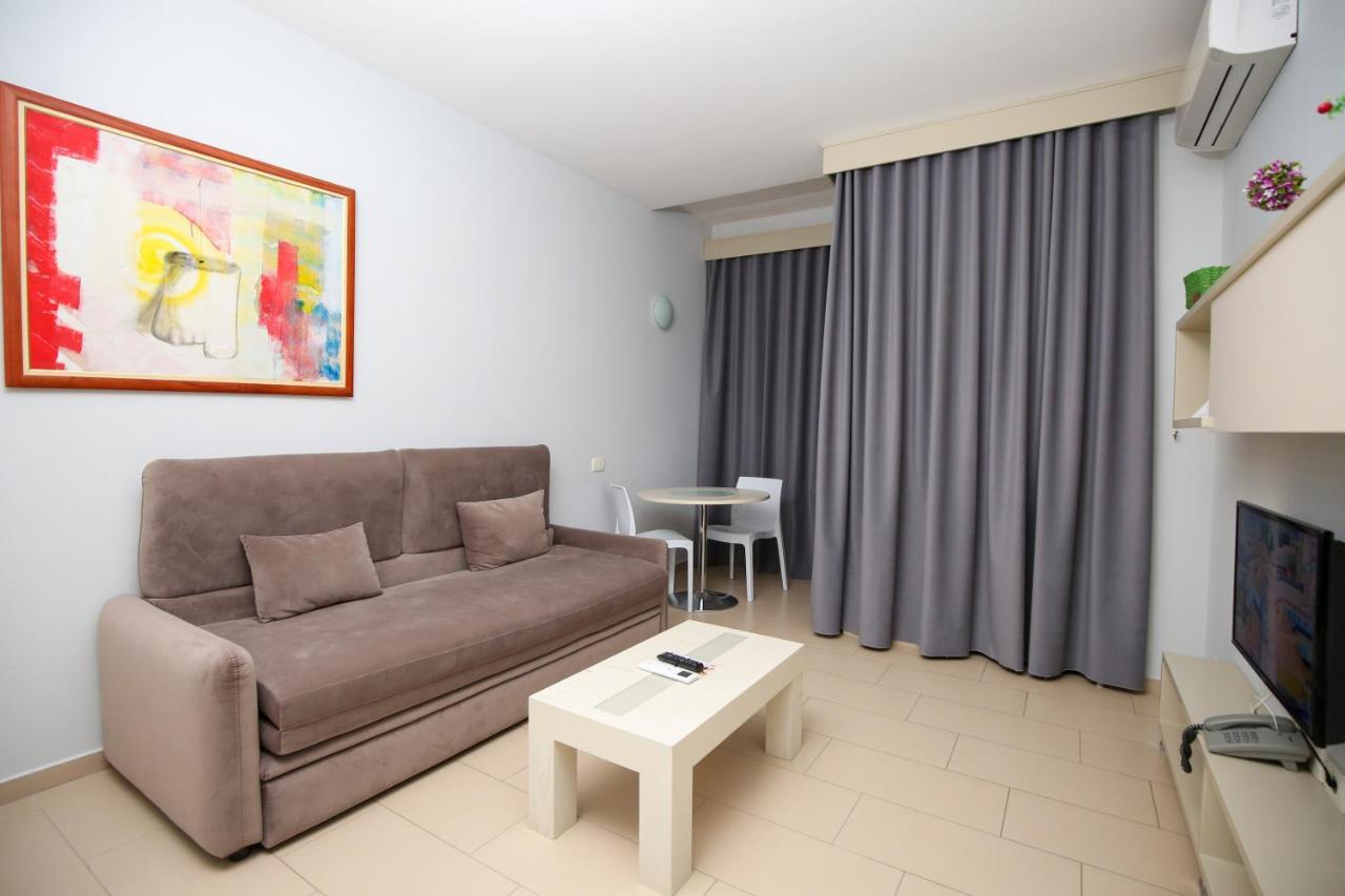 Diamond Hill Resort & Spa Vlorë エクステリア 写真